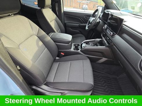 Certified 2025 Chevrolet Colorado W/T RWD image 22