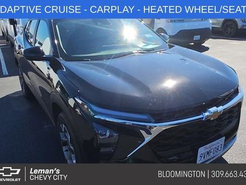 Used 2025 Chevrolet Trax LT w/ Driver Confidence Package FWD image 1