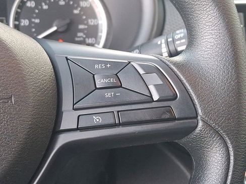 Used 2025 Nissan Kicks Play S FWD image 22