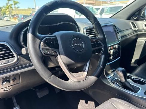 Used 2020 Jeep Grand Cherokee Limited RWD image 10