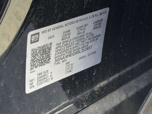 Used 2025 Chevrolet Equinox LT FWD image 30