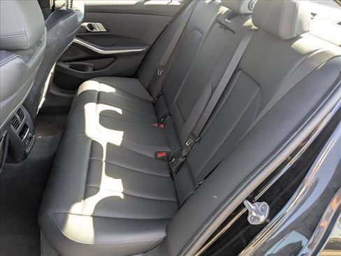 Used 2020 BMW 330i Sedan w/ Driving Assistance Package RWD image 19