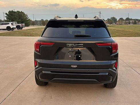 New 2026 GMC Terrain Elevation w/ Black Edition image 8