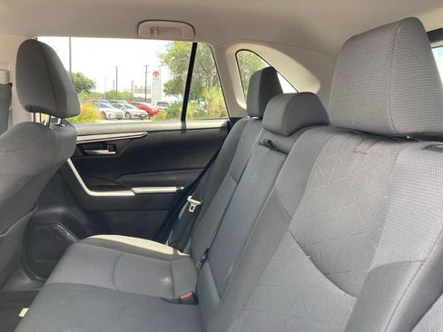 Used 2024 Toyota RAV4 XLE FWD image 9
