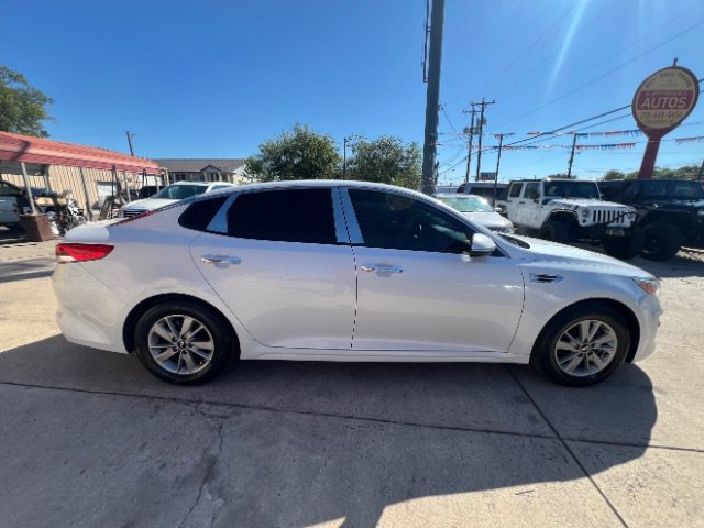Used 2016 Kia Optima LX FWD image 4