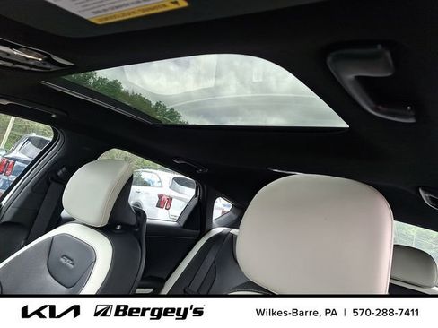 Certified 2025 Kia K4 GT-Line w/ GT-Line Premium Package FWD image 16