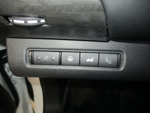 New 2026 Nissan Pathfinder Platinum w/ Cargo Package image 27