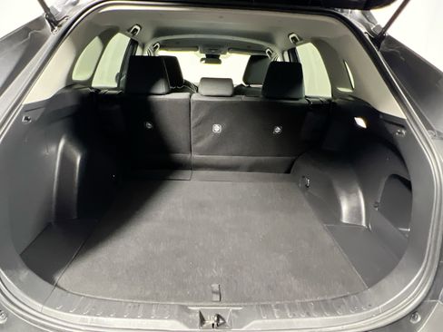 Used 2025 Toyota RAV4 LE FWD image 32