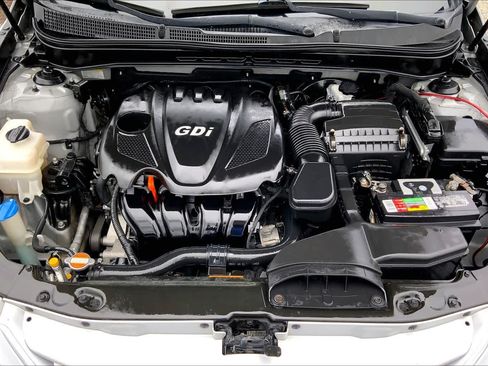 Used 2012 Hyundai Sonata GLS w/ Popular Equipment Pkg FWD image 30
