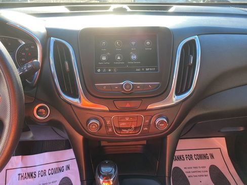 Used 2019 Chevrolet Equinox LT image 20