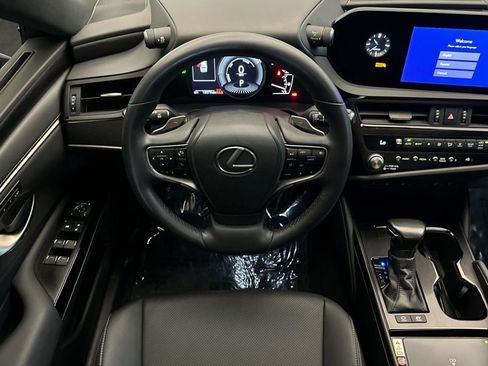 Certified 2023 Lexus ES 300h w/ Premium Package image 14