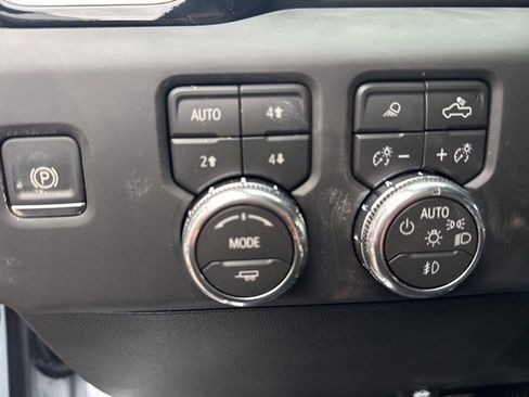 New 2026 GMC Sierra 2500 Denali image 13