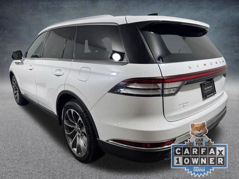 Certified 2025 Lincoln Aviator Reserve w/ Illumination Package AWD/4WD image 5