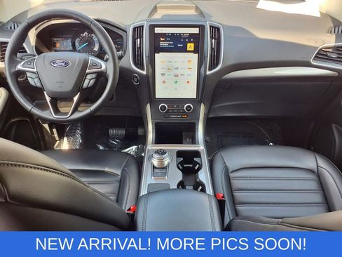Used 2023 Ford Edge SEL w/ Convenience Package AWD/4WD image 9