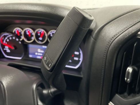 Certified 2022 Chevrolet Silverado 1500 LT image 20