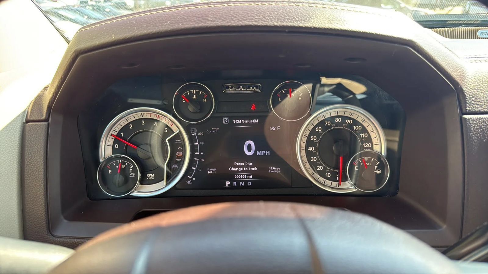 Used 2013 RAM 2500 Laramie w/ Convenience Group AWD/4WD image 11