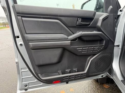 Used 2025 Toyota Tacoma SR5 image 16