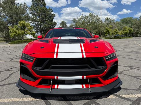 Used 2024 Ford Mustang GT Premium w/ GT Performance Package RWD image 5
