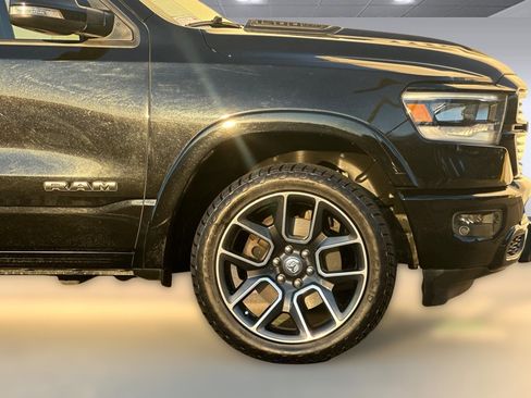 Used 2019 RAM 1500 Laramie image 32