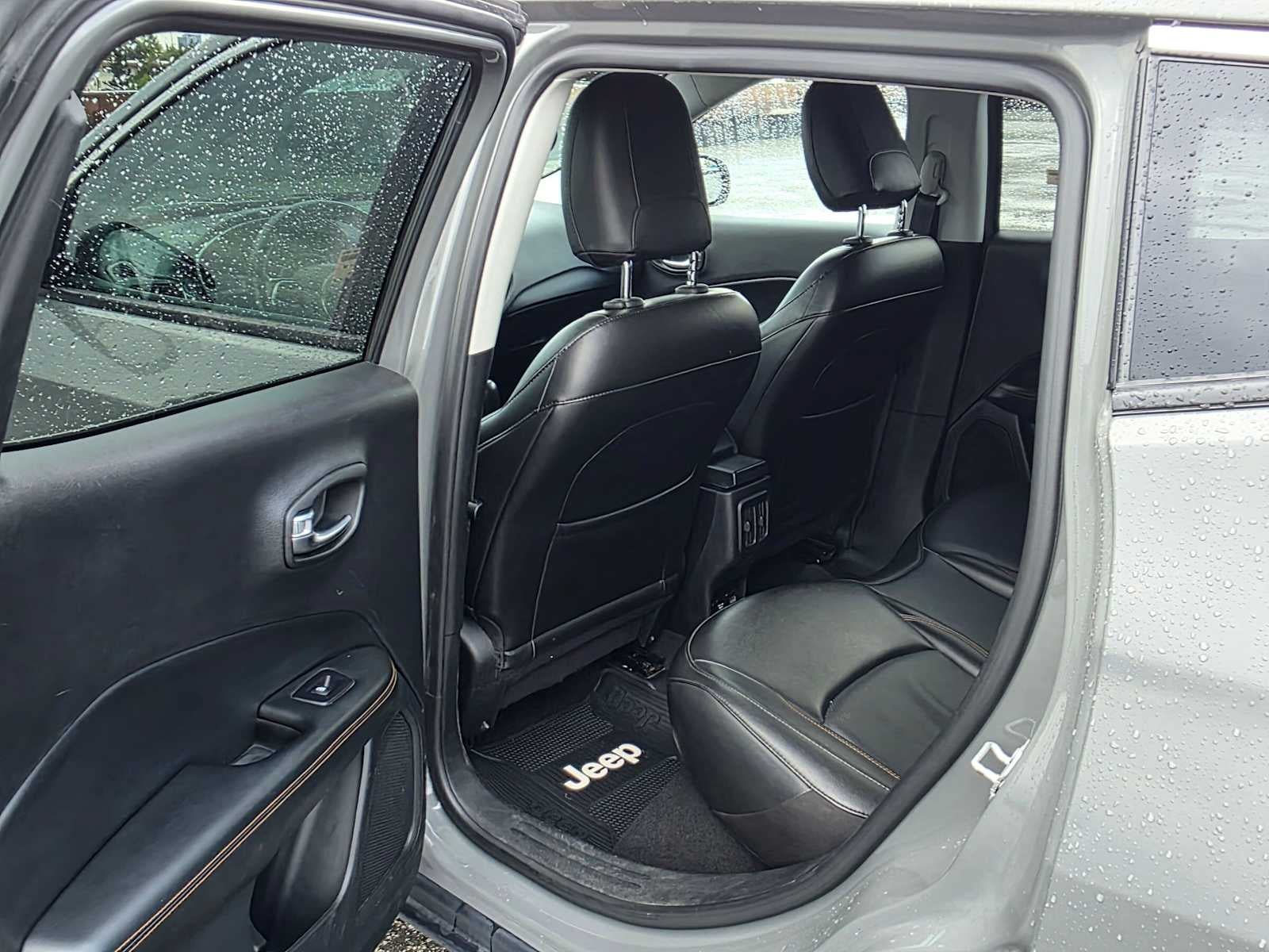 Used 2020 Jeep Compass Limited AWD/4WD image 15