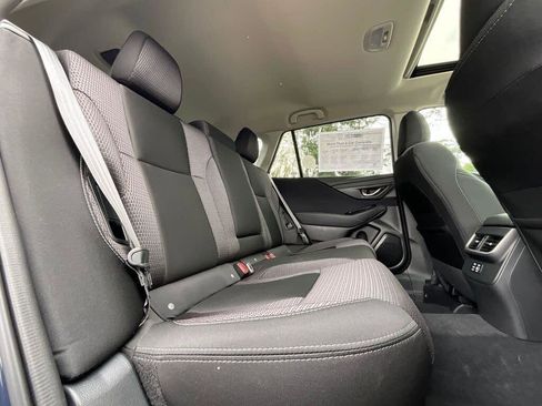 Certified 2025 Subaru Outback Premium AWD/4WD image 14