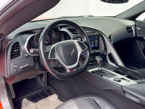 Used 2016 Chevrolet Corvette Z06 w/ Z07 Performance Package RWD image 4