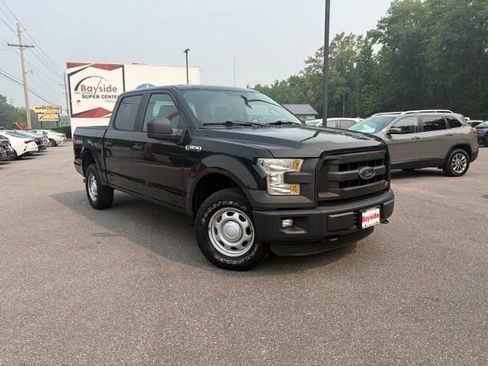 Used 2015 Ford F150 XL w/ Equipment Group 101A Mid AWD/4WD image 2