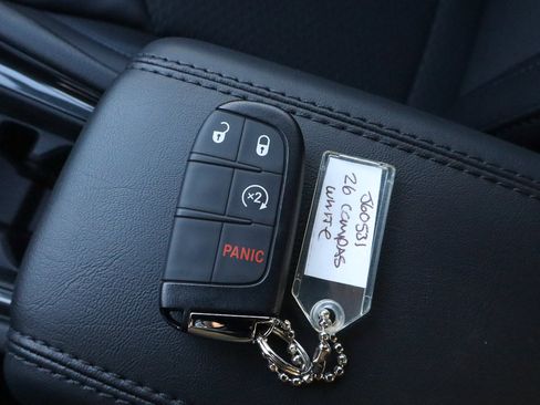 New 2026 Jeep Compass Latitude image 27