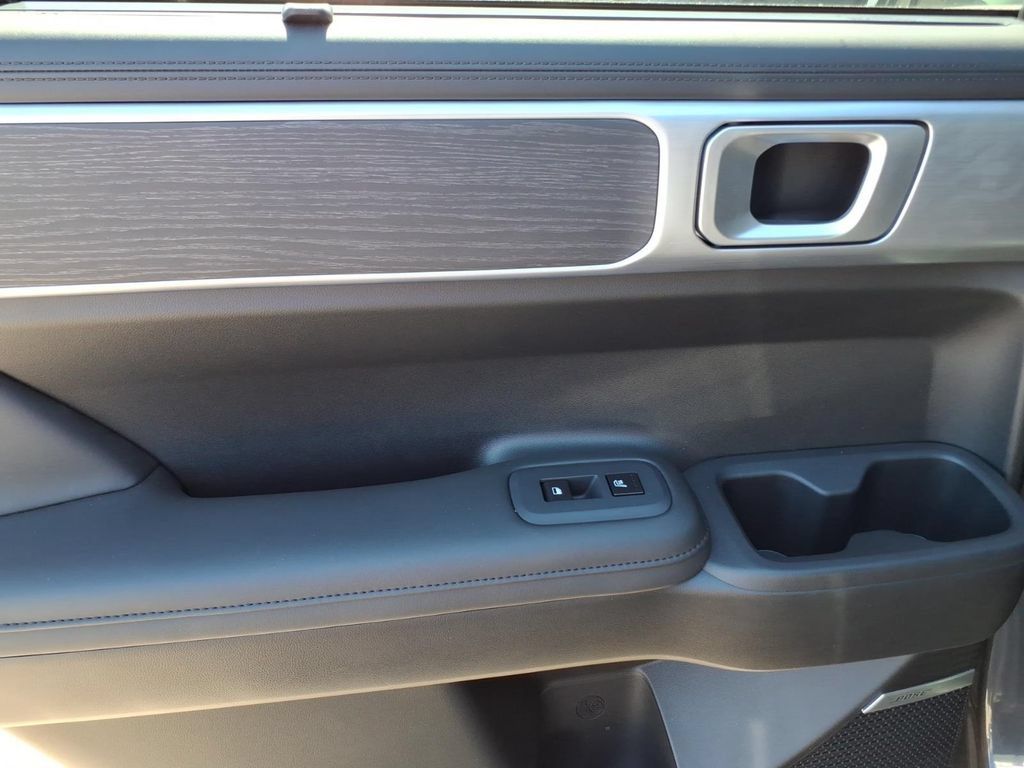 Certified 2026 Hyundai Santa Fe Limited FWD image 10