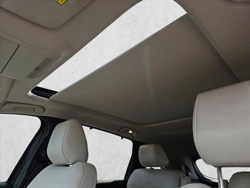 Used 2024 MAZDA CX-90 3.3 Turbo w/ Premium Plus Pkg image 9