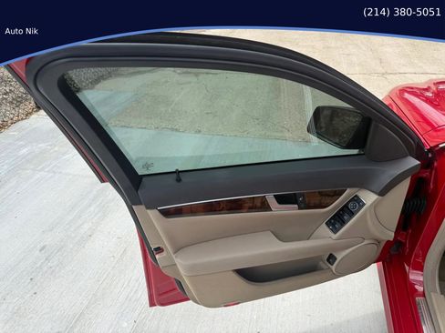 Used 2014 Mercedes-Benz C 250 Sedan image 40