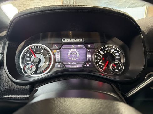 Used 2022 RAM 3500 Laramie image 24