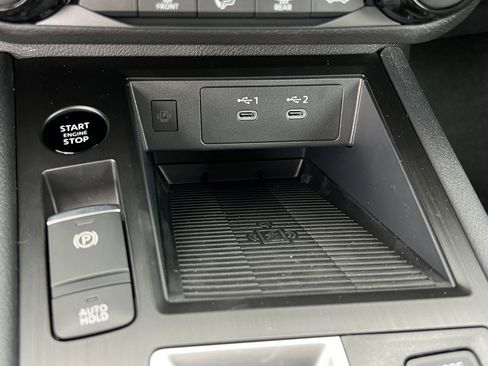 New 2026 Nissan Kicks SV w/ Cold Weather Package image 11