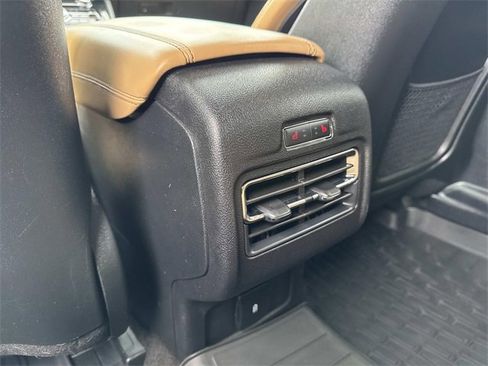 Used 2022 Lincoln Corsair Reserve w/ Equipment Group 201A image 16