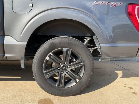 Used 2022 Ford F150 XLT w/ Equipment Group 302A High image 6