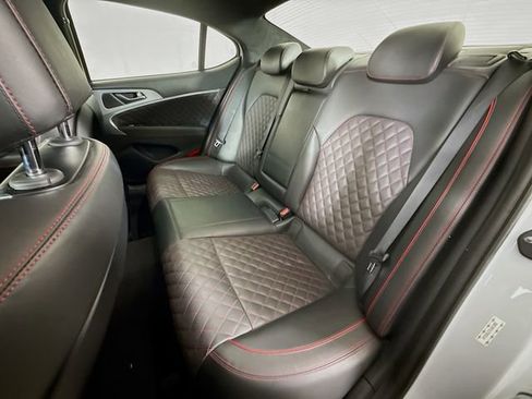 Used 2019 Genesis G70 3.3T Advanced w/ Sport Package image 26