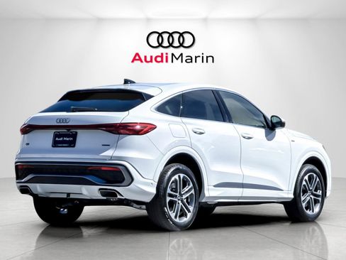 Used 2025 Audi Q5 Premium AWD/4WD image 5