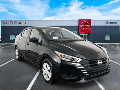 New 2025 Nissan Versa S w/ Trunk Package