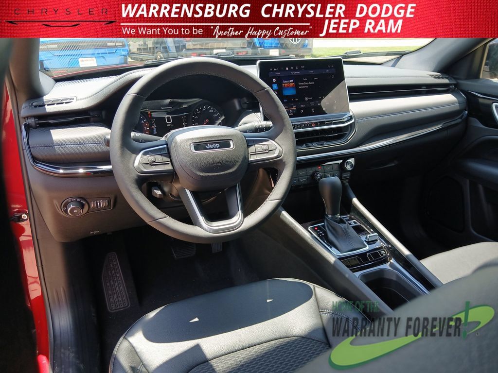 New 2026 Jeep Compass Latitude AWD/4WD image 15