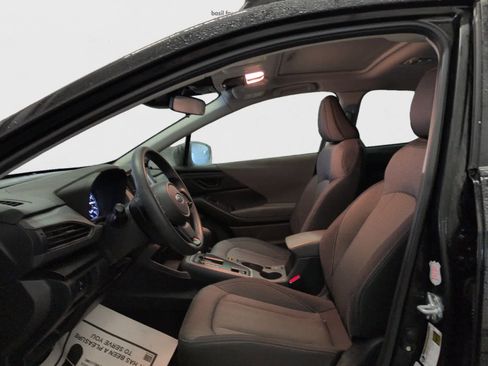 Used 2024 Subaru Crosstrek 2.0i Premium image 11