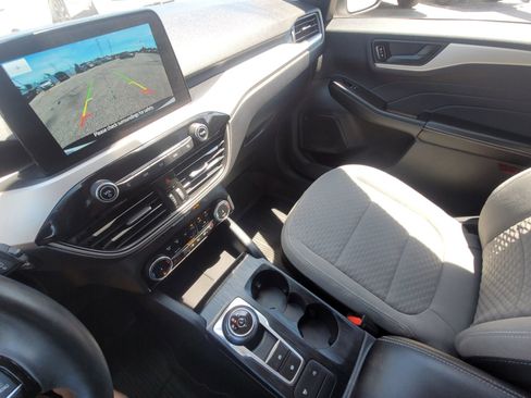 Used 2022 Ford Escape SE w/ Convenience Package AWD/4WD image 16