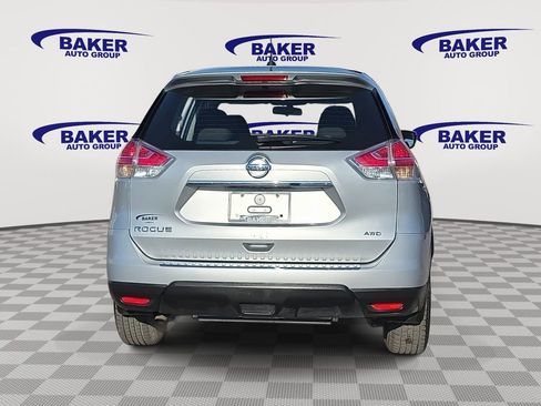 Used 2016 Nissan Rogue S image 6