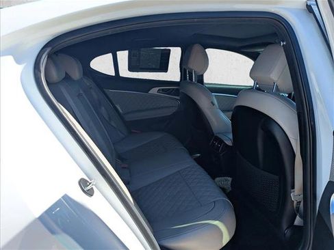 Used 2022 Genesis G70 3.3T w/ Sport Prestige Package image 18