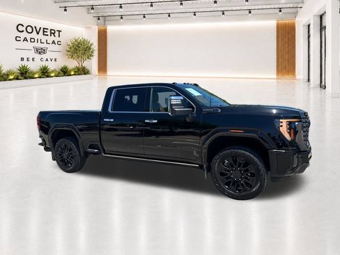 Used 2024 GMC Sierra 2500 Denali Ultimate AWD/4WD image 16