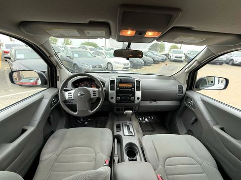 Used 2016 Nissan Frontier S image 18