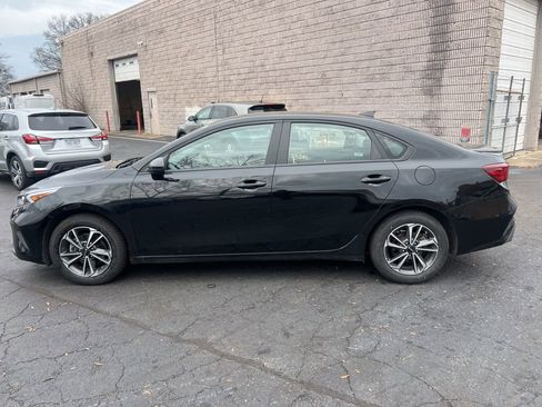 Used 2024 Kia Forte LXS image 12