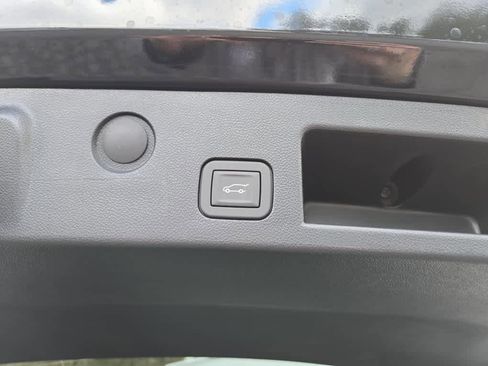 New 2026 Chevrolet Equinox LT w/ Convenience Package II image 35