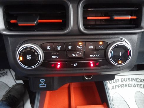 Used 2023 Ford Maverick XLT w/ XLT Luxury Package image 18