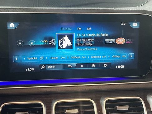 Used 2023 Mercedes-Benz GLE 350 4MATIC image 24