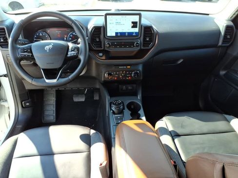 Used 2024 Ford Bronco Sport Outer Banks image 13